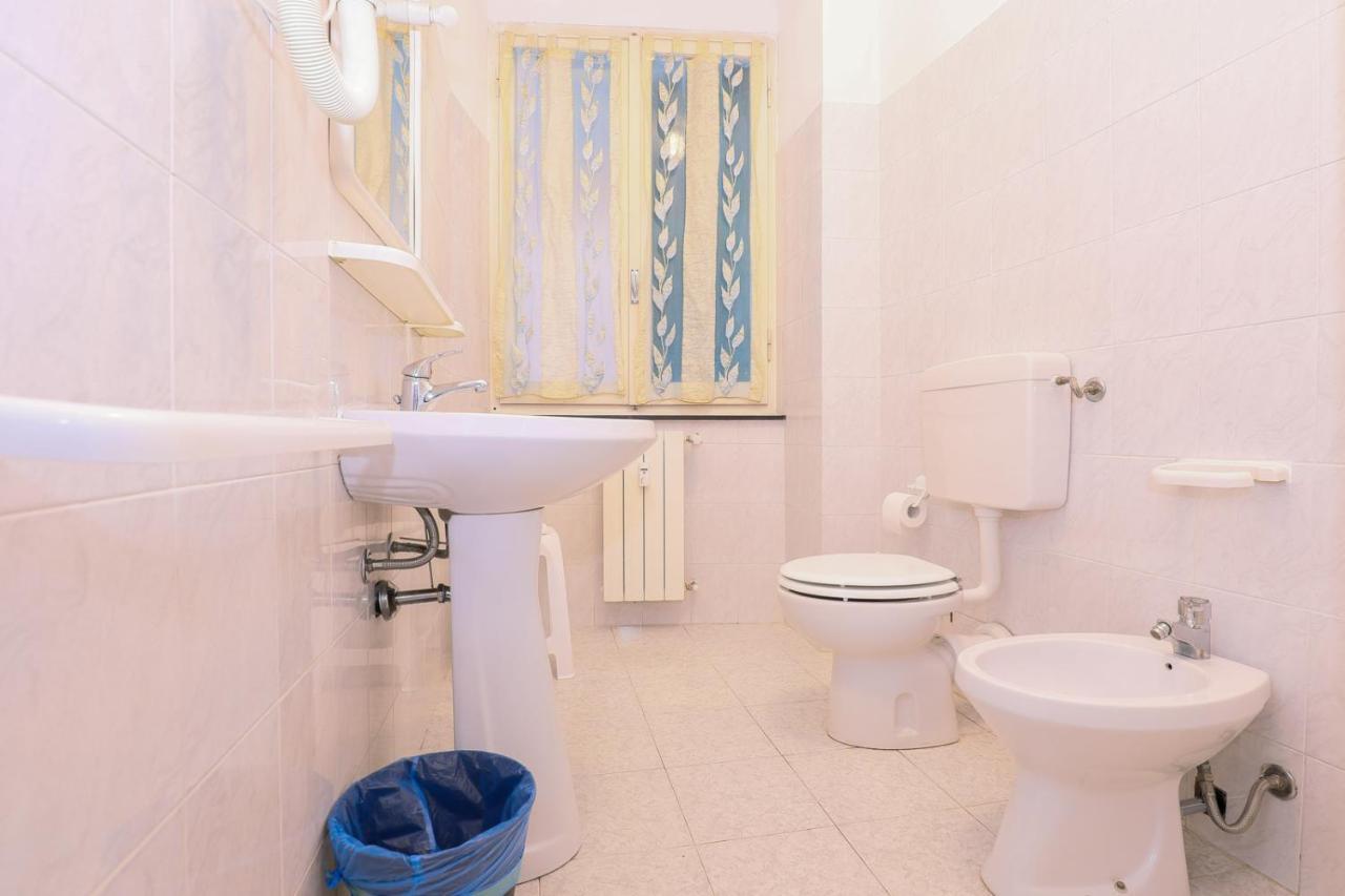Mini hotel Генуя Экстерьер фото