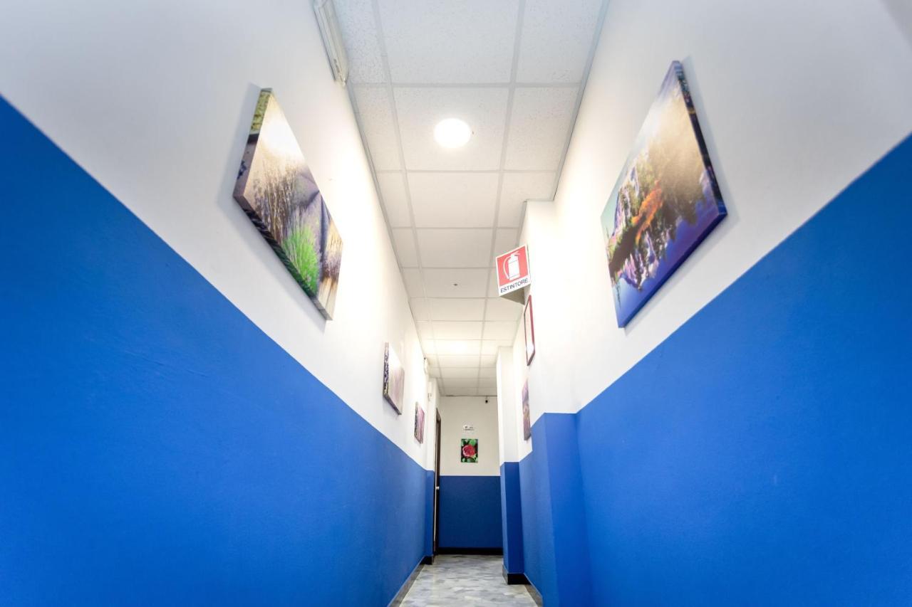 Mini hotel Генуя Экстерьер фото