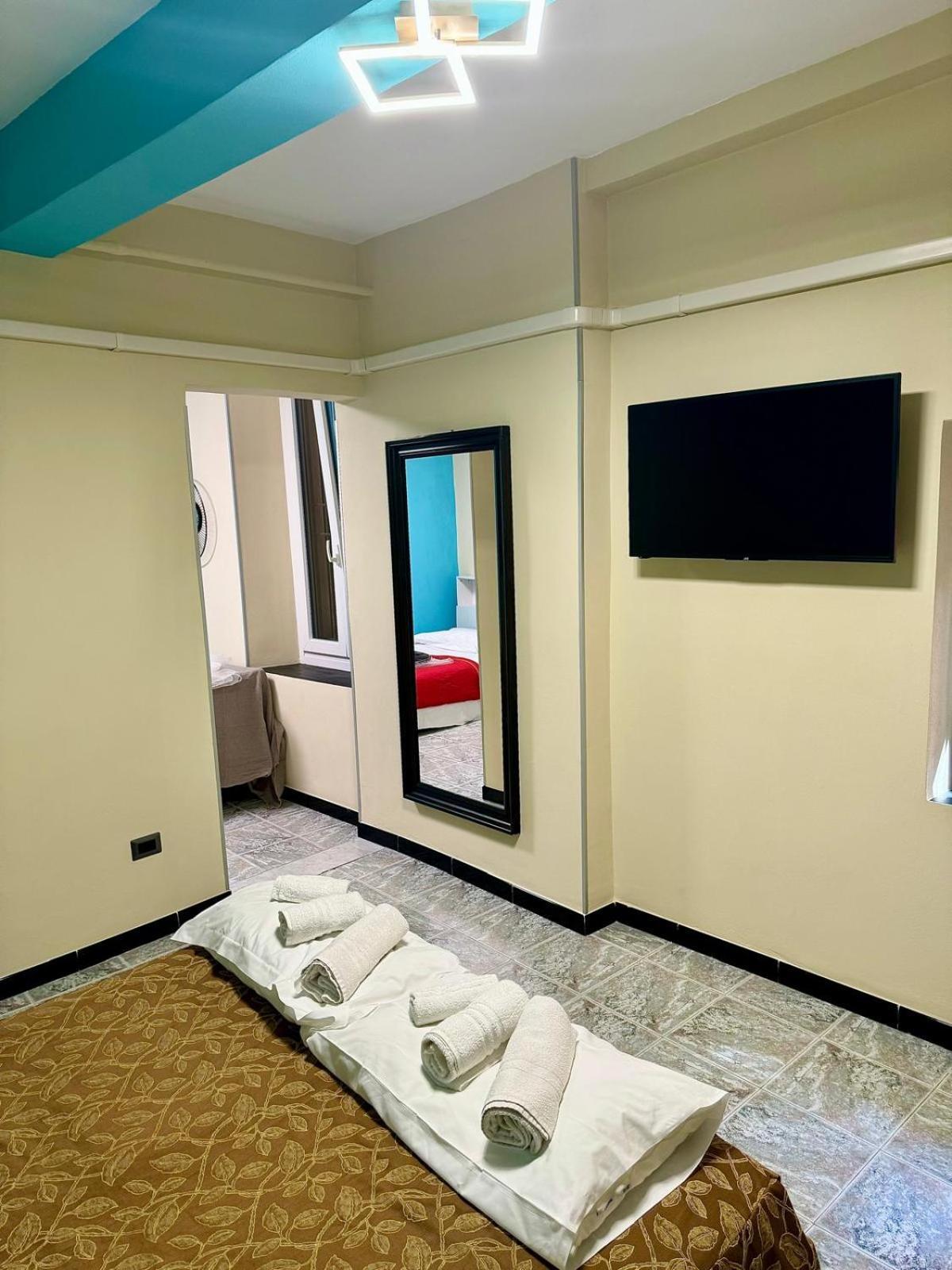 Mini hotel Генуя Экстерьер фото
