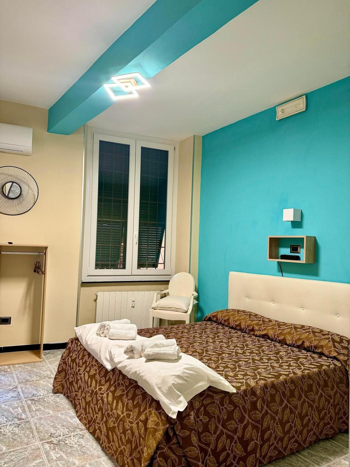 Mini hotel Генуя Экстерьер фото